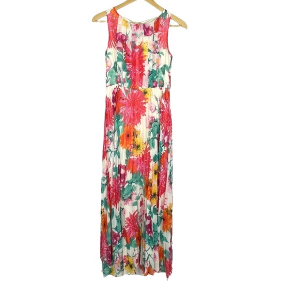 Eliza J Pleated Maxi Dress Floral Size 2P - Picture 2 of 8